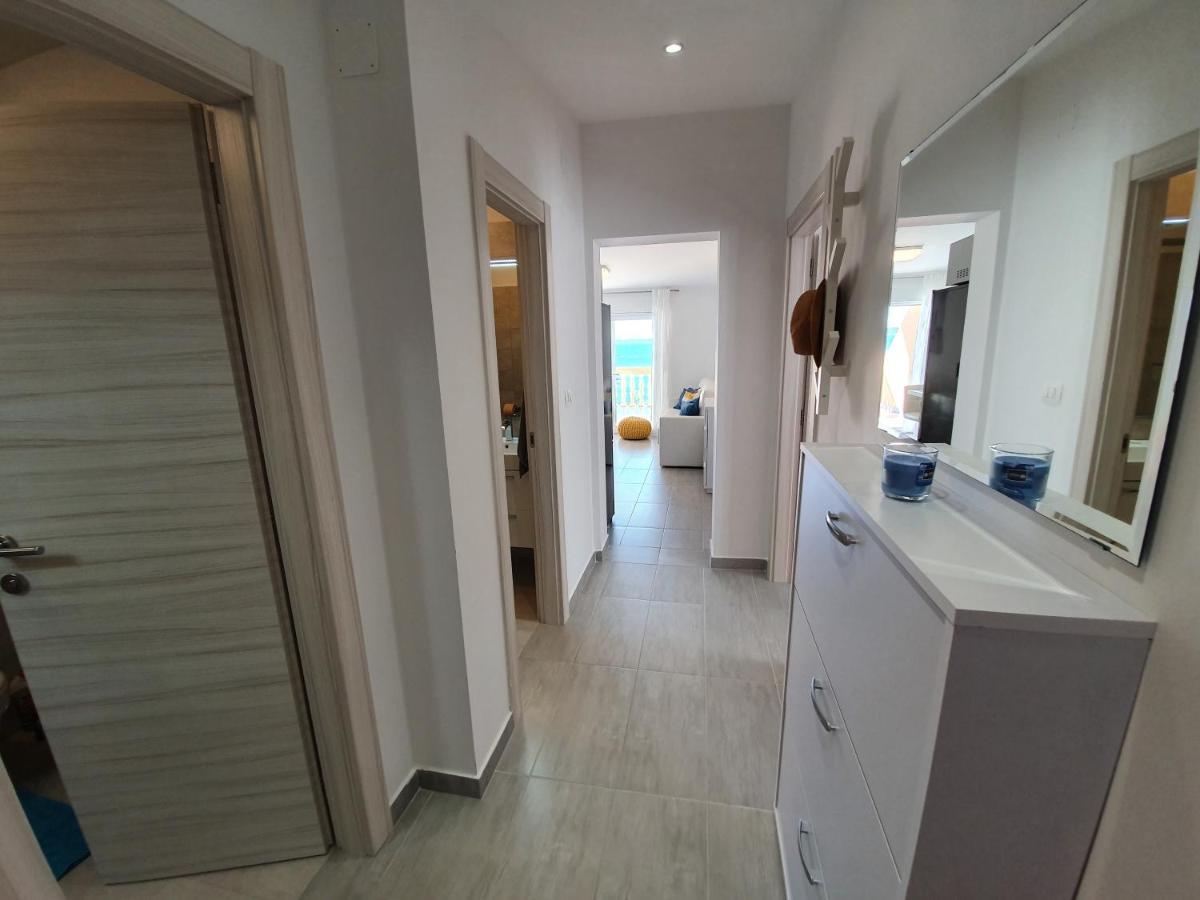 Comfortable Family Apt Iris 20M From Beach In Mandre Bagian luar foto